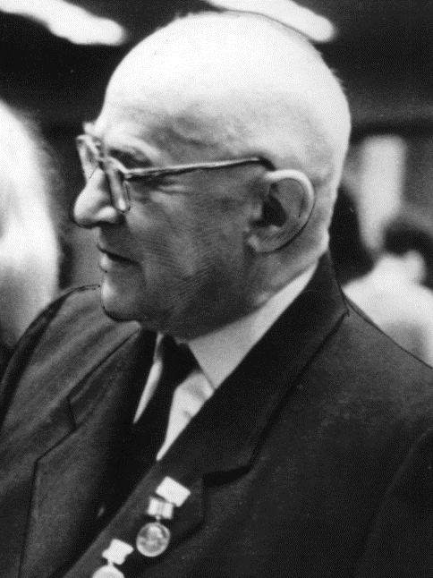 Голант Евгений.