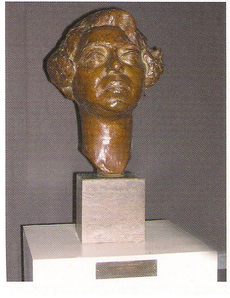 Бюст Шпигель Магды.