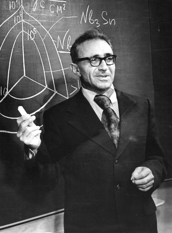 Зельдович Александр.